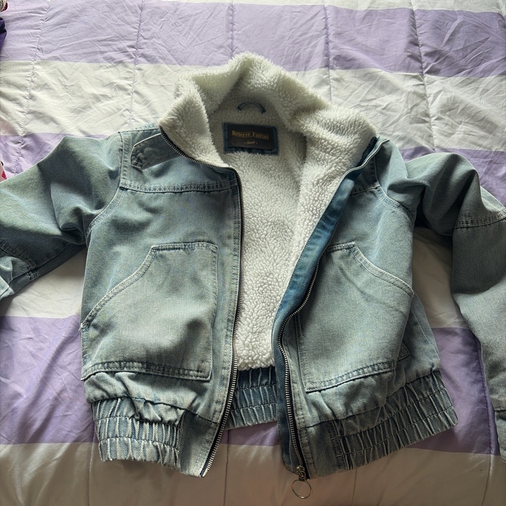 Women’s Denim Jacket with Sherpa Lining